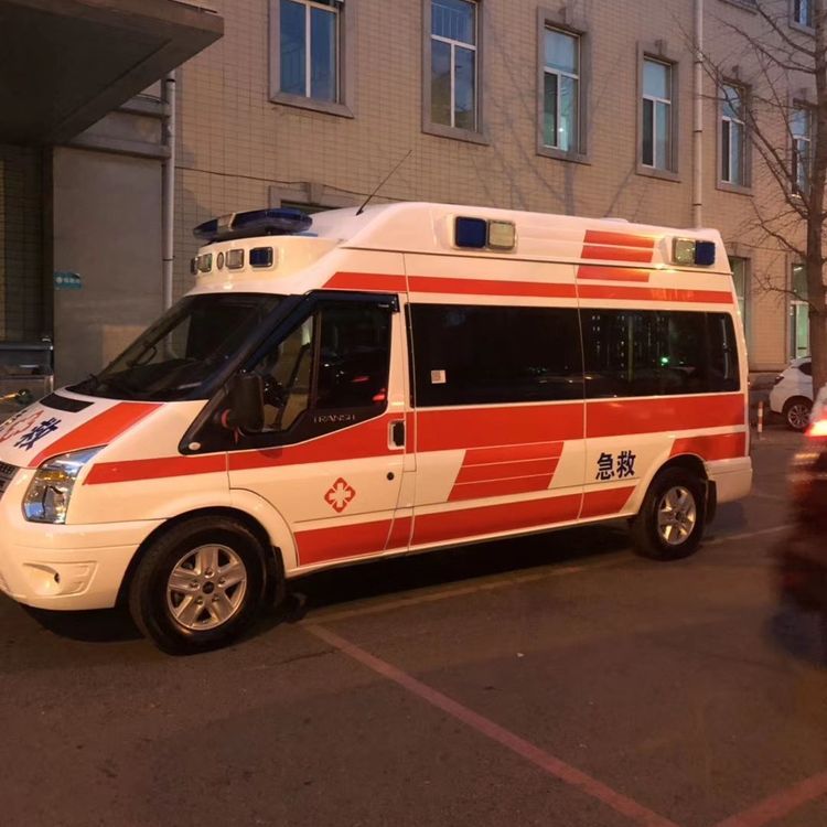 道孚夜间租赁救护车护送病人转院：安全转运的 8 大核心注意事项